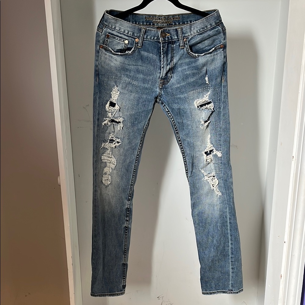 Men's Distressed Blue Jeans